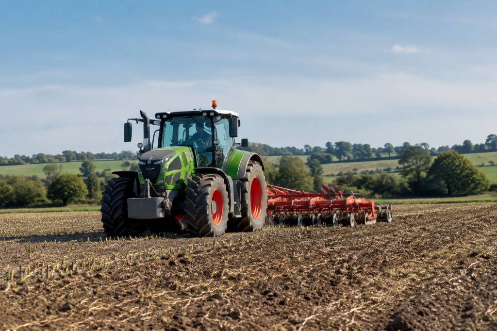 410 Fendt : caractéristiques et avis sur ce tracteur agricole 410 Fendt : caractéristiques et avis sur ce tracteur agricole